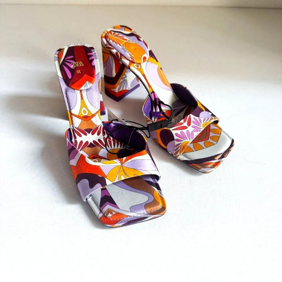 Zara Colorful  Psychedellic Print Square toe Slides 36 - Picture 4 of 13